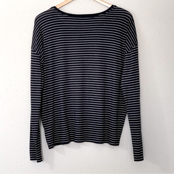 Vince 100% Pima Cotton Boxy Fit Striped Long Sleeve Tee Top in Black White Sz M - Picture 6 of 7